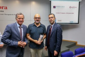 Entrega de premio al mejor Pitch Foro de Inversión Keiretsu en Tarragona